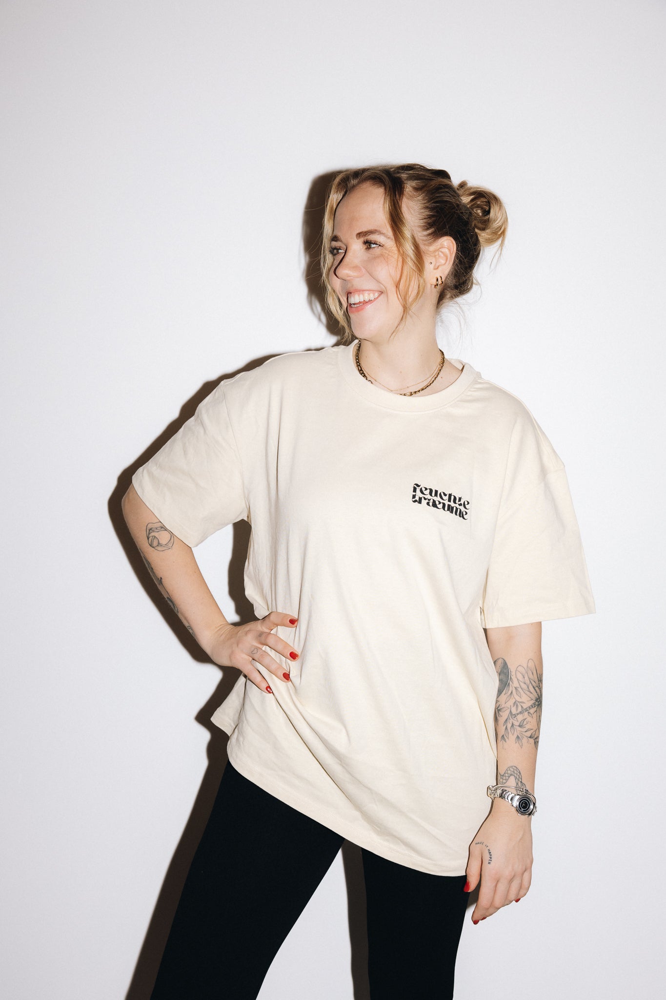 Heavy Oversize Shirt feuchteträume - Unisex mit Rückenprint | M